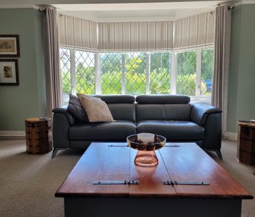 Bramble Walk, Epsom - Photo 1