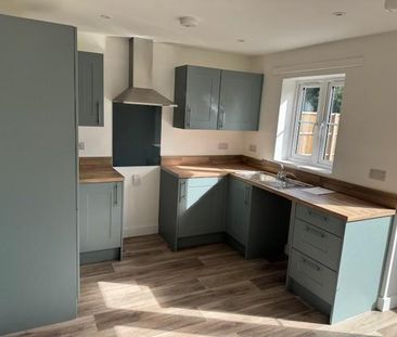 2 bedroom semi-detached house to rent - Photo 1