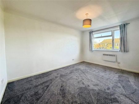 2 bedroom maisonette to rent - Photo 2