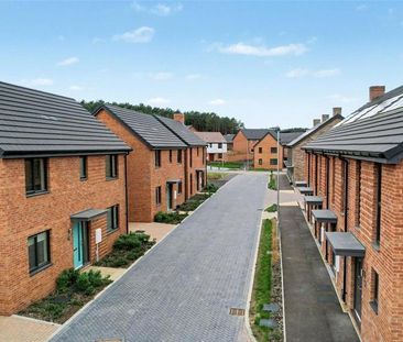 2 bedroom end of terrace house to rent - Photo 3