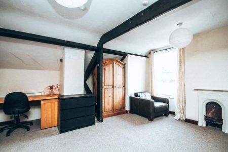8 bedroom private hall to rent - Photo 5