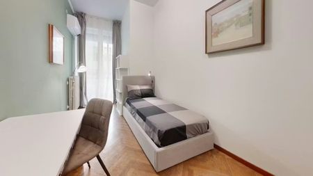 Via Ugo Foscolo, Padova, Veneto 35131 - Photo 3