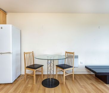 1 bedroom apartment to rent The Roundhouse, Gunwharf Quays, Portsmo... - Photo 1
