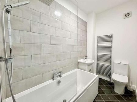 Blenheim Avenue, Barnsley, S70 - Photo 3