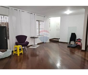 Imóvel versátil, com potencial tanto residencial quanto comercial. - Foto 2