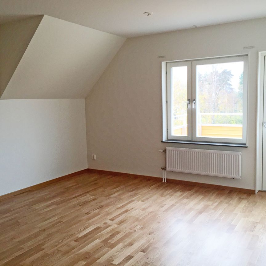 Lillhamragatan 10 - Foto 1