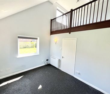 Weaverdale, Shoeburyness, Shoeburyness, Essex, SS3 8XL - Photo 3