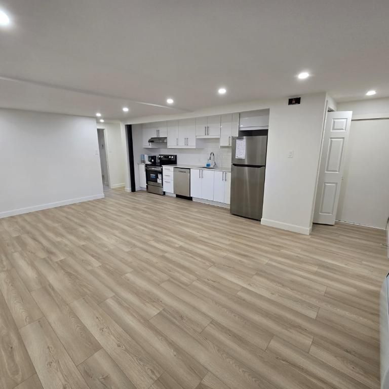 4 1/2 rénové à louer - Ahuntsic - 5 Électros - Photo 1