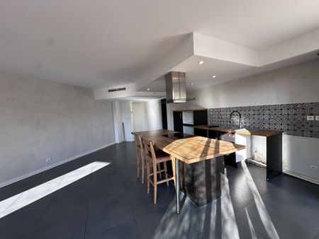 Location Appartement 4 pièces 100m² MONTPELLIER 34000 - Photo 4