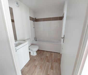 location Appartement T4 DE 98.8m² À BORDEAUX - Photo 1