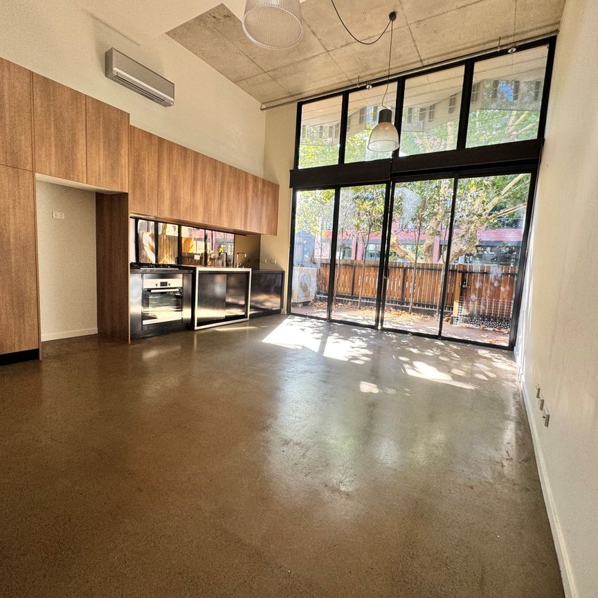 79 Nicholson Street, Abbotsford VIC 3067 - Townhouse For Rent | Domain - Photo 1