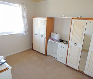 3 Bedroom Semi Detached To Let - Photo 4