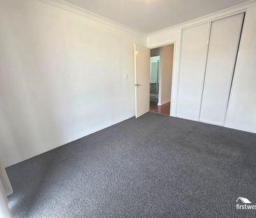 Low maintenance home available!! - Photo 1