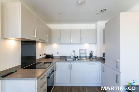 2 bedroom apartment to rent - Photo 4