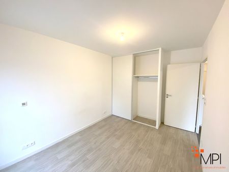Location Appartement 2 pièces 38m² - Photo 2