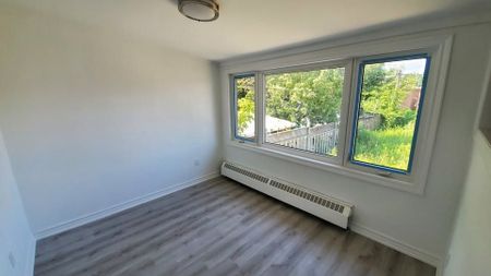 For Lease - 74 Snider Avenue, Toronto, Ontario - Photo 3