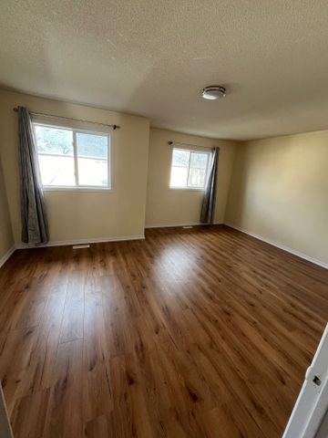 For Lease - 27 Frost King Lane, Toronto, Ontario - Photo 5