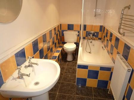 2 bedroom apartment to rent 8 Eaton Road, Hove, BN3 - Photo 5