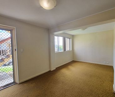 4/11 Harty Street, Coorparoo. - Photo 1