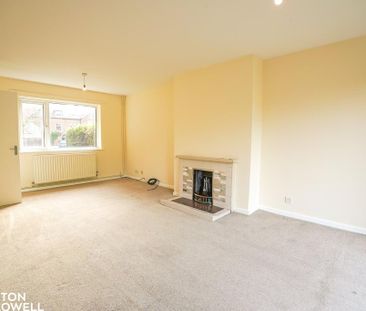 3 bedroom semi-detached house to rent - Photo 3