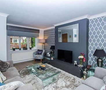 Lodge Farm Gardens, Altofts, WF6 - Photo 1