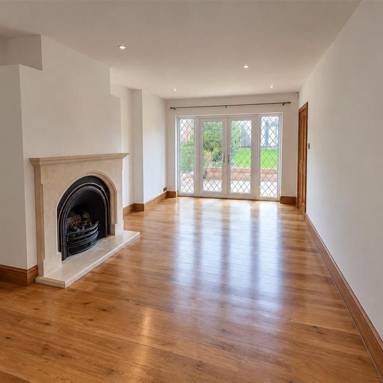 4 bedroom detached house to rent - Photo 1