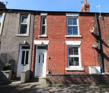 Terraced House in Charlotte Terrace, Carlisle - Photo 2