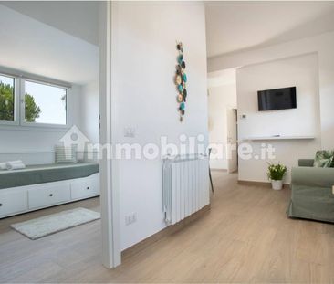 Villa a schiera viale Nettuno, Fregene, Fiumicino - Photo 1
