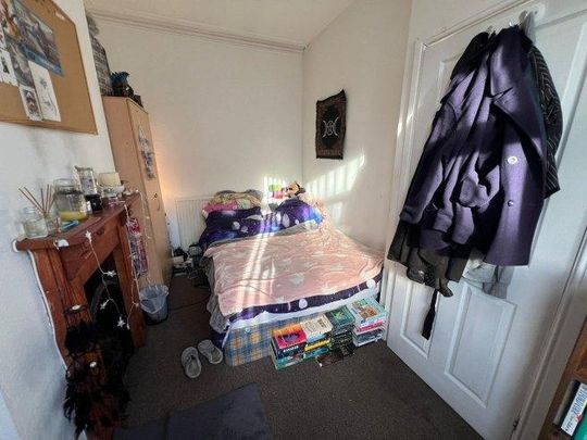 3 bedroom house share to rent - Photo 1