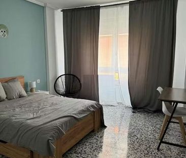 Carrer de Ramón y Cajal, Xirivella, Valencian Community 46950 - Photo 4