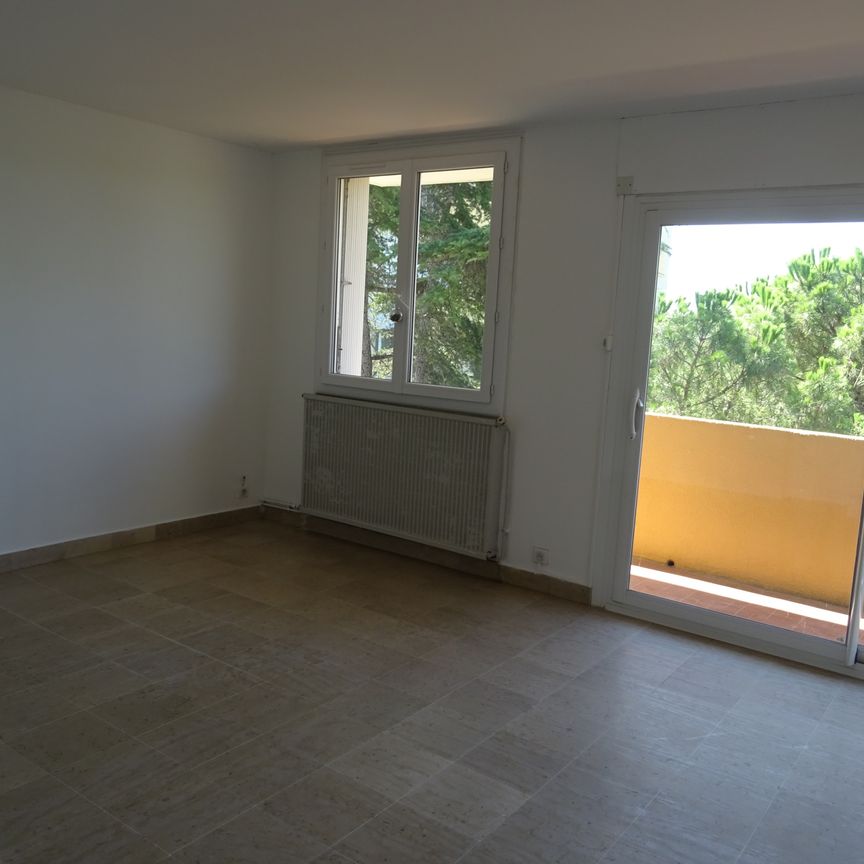 Location Appartement 5 pièces 90m² MONTPELLIER 34000 - Photo 1