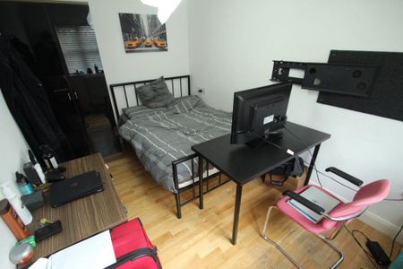 5 bedroom house to rent - Photo 4