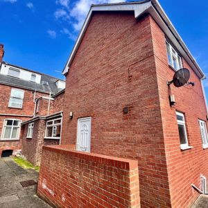 SCARBROUGH AVENUE - Photo 2