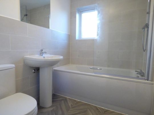 3 BED Semi-detached house To rent - Photo 1