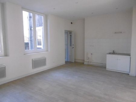 APPARTEMENT T3 A LOUER - Photo 4