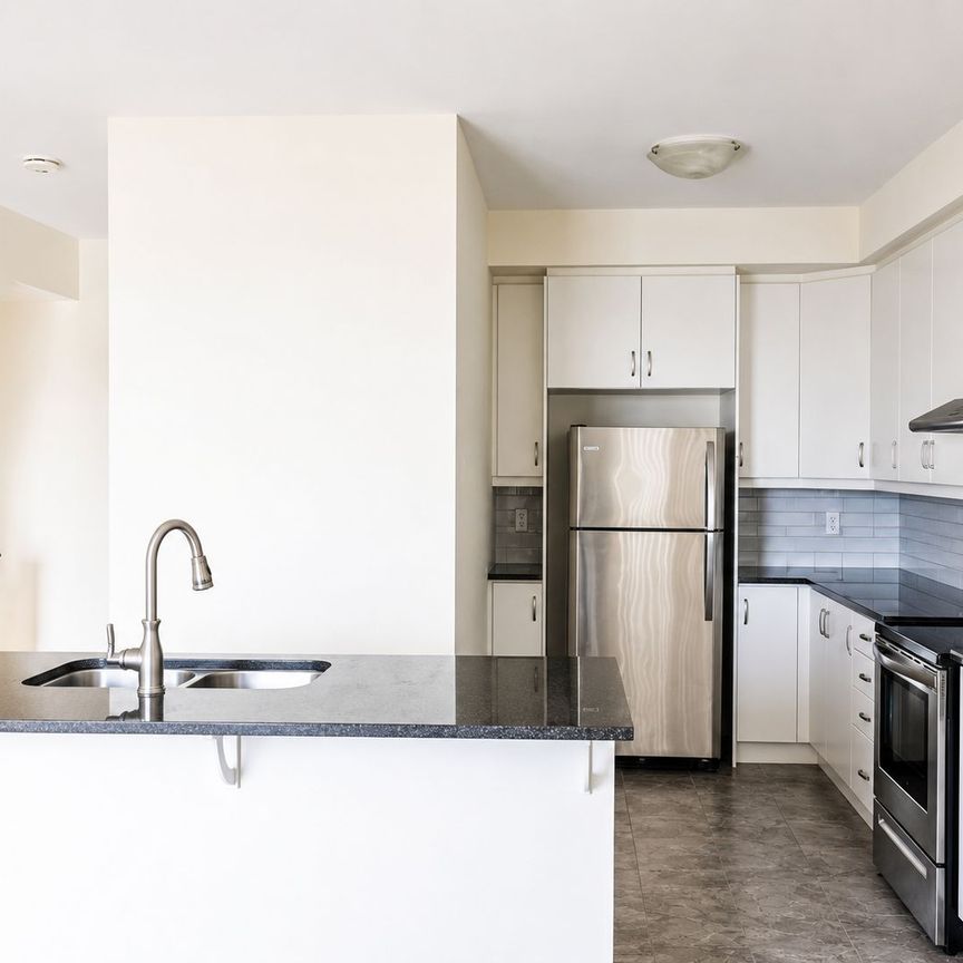 For Lease - 374 Arthur Bonner Avenue, Markham, Ontario - Photo 1