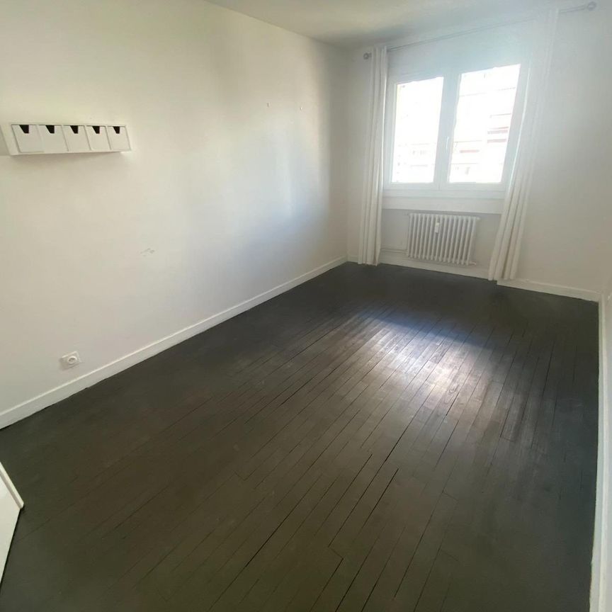 Appartement 4 pièces à louer St Étienne - 42000 / Réf: LA4010-COMPANY39997BYE - Photo 1