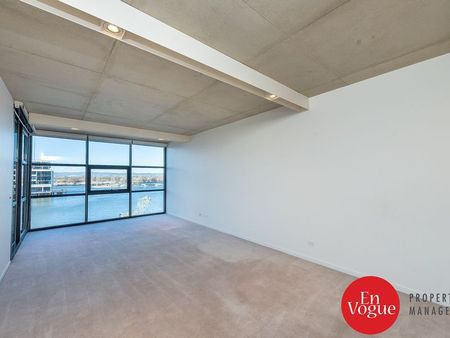 8/31 Eastlake Parade, Kingston ACT 2604 - Apartment For Rent | Domain - Photo 3