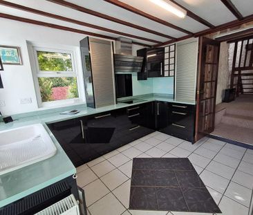 2 bedroom cottage to rent - Photo 1