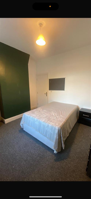 1 bed house share to rent in Coal Clough Lane, Burnley, BB11 - Photo 1