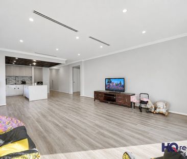 Luxury Living with 2 Ensuites & 3 Toilets in King's Leigh Estate We... - Photo 1