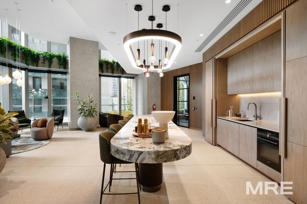 Stunning furnished apartment - Photo 1
