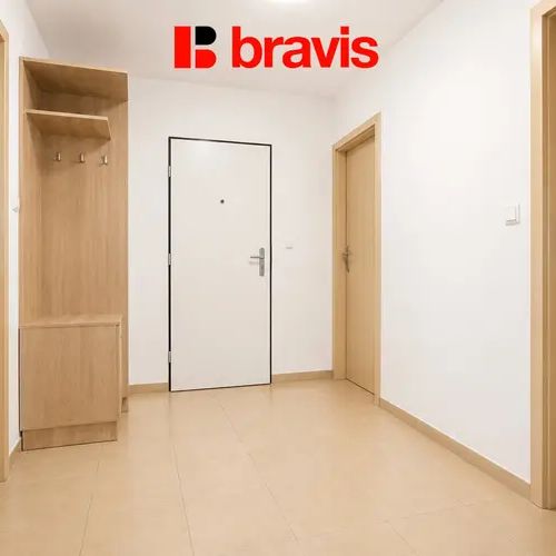 Pronájem bytu 4+kk, Brno - Líšeň, ulice Ševelova, terasa, sklep - Photo 1