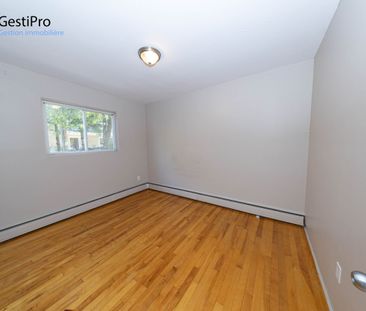 767 Place-Philippe - Photo 2