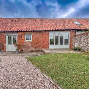 3 bedroom barn to rent - Photo 2