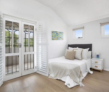 Ultimate Family Home With Self Contained Studio - Photo 1