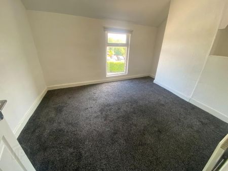 53 Rathfriland Street, Banbridge, BT32 3LA - Photo 2