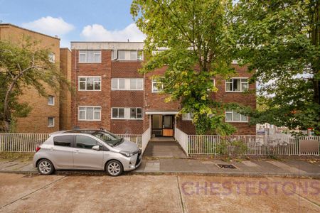 2 bedroom flat in 190 Plumstead High Street - Photo 3