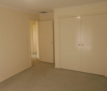 10 The Ridge, Knoxfield, Vic 3180 - Photo 6