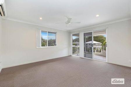 STUNNING FOUR BEDROOM WALKING DISTANCE TO JPC! - Photo 2